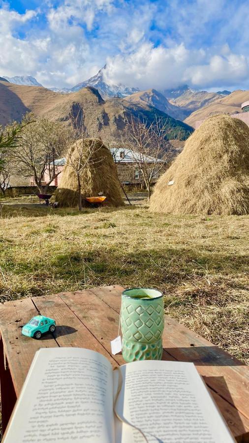 Piligrim Kazbegi Hotel Luaran gambar