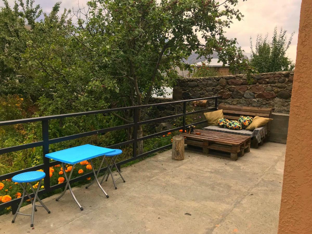 Piligrim Kazbegi Hotel Luaran gambar
